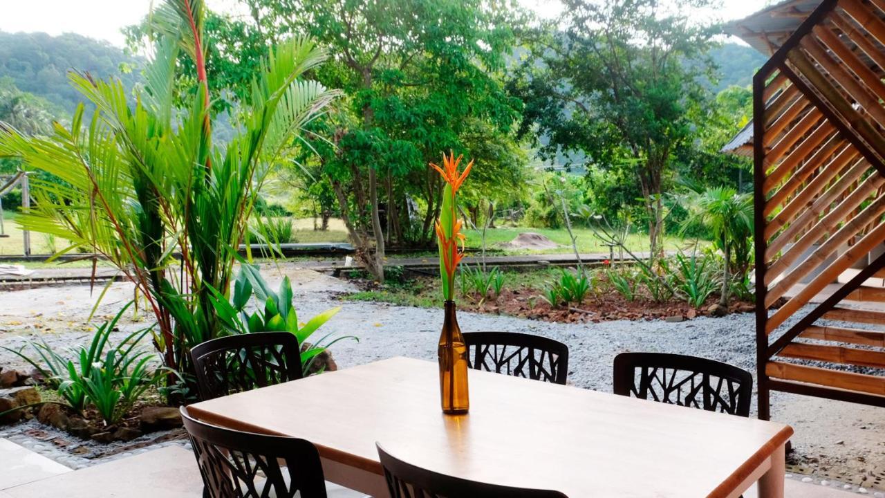 Bamboo Cottage Langkawi Pantai Cenang  Eksteriør bilde